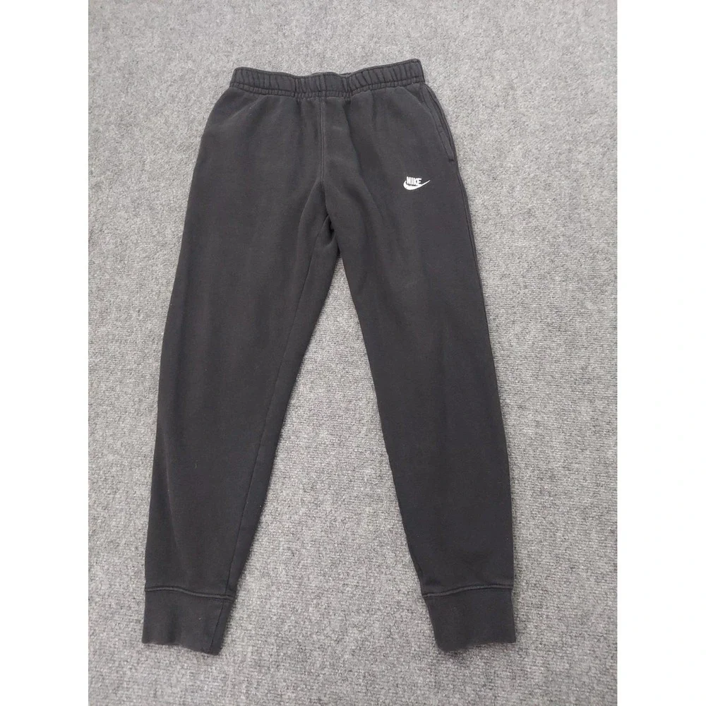 Nike lot sweat